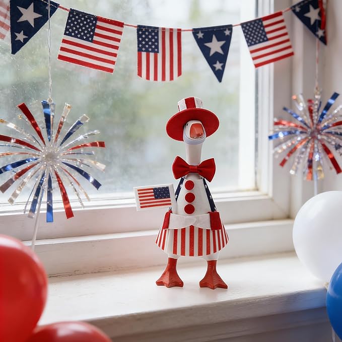 7-Inch Desktop Goose: Independence Day & Mexican-Style Outfit, Goose Costume, and Magnetic Accessories