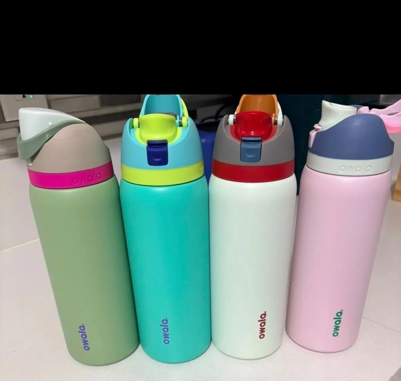 Owala FreeSip Insulated Stainless Steel Water Bottle Straw Travel 32oz 30 oz