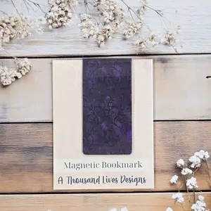 Magnetic Bookmark Holographic Purple   -