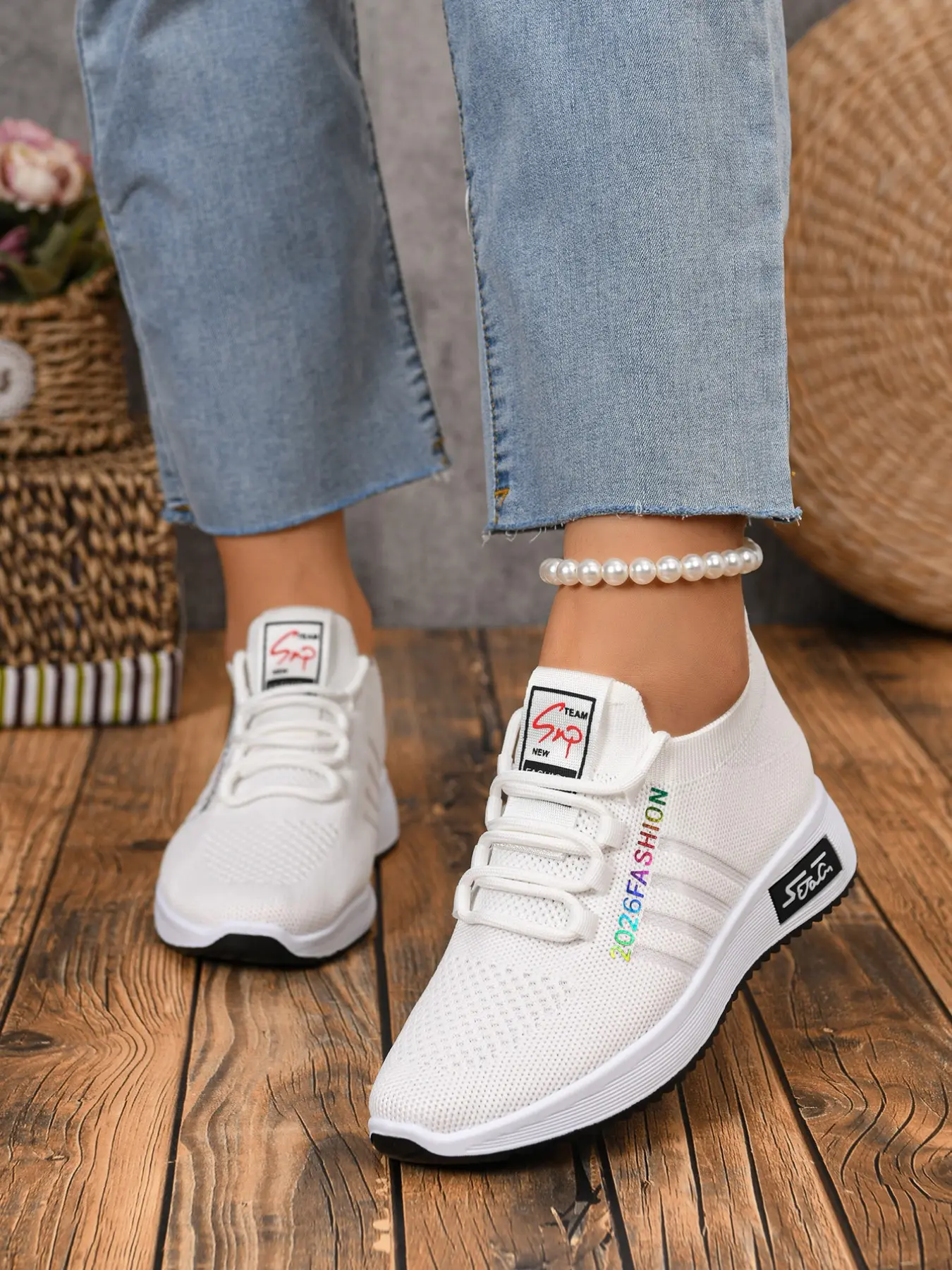 Summer Breathable Mesh Mom Shoes, Soft Sole Anti-Slip Lightweight Sports Shoes, Middle Aged Elderly Walking Shoes, Sneakers