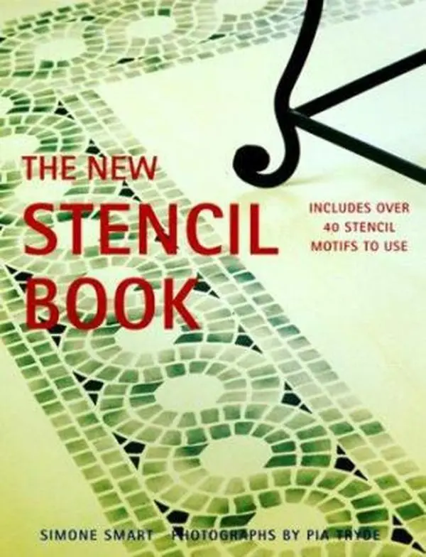 USED Book - The New Stencil Book: Includes Over 40 Stencil Motifs to Use by Simone Smart (Paperback) - english