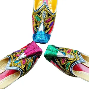 Pakistani Khussa Keychain - Vibrant Colors with Charms & Chain - Embroidered Design for Keys or Bags - Unique & Stylish Accessory