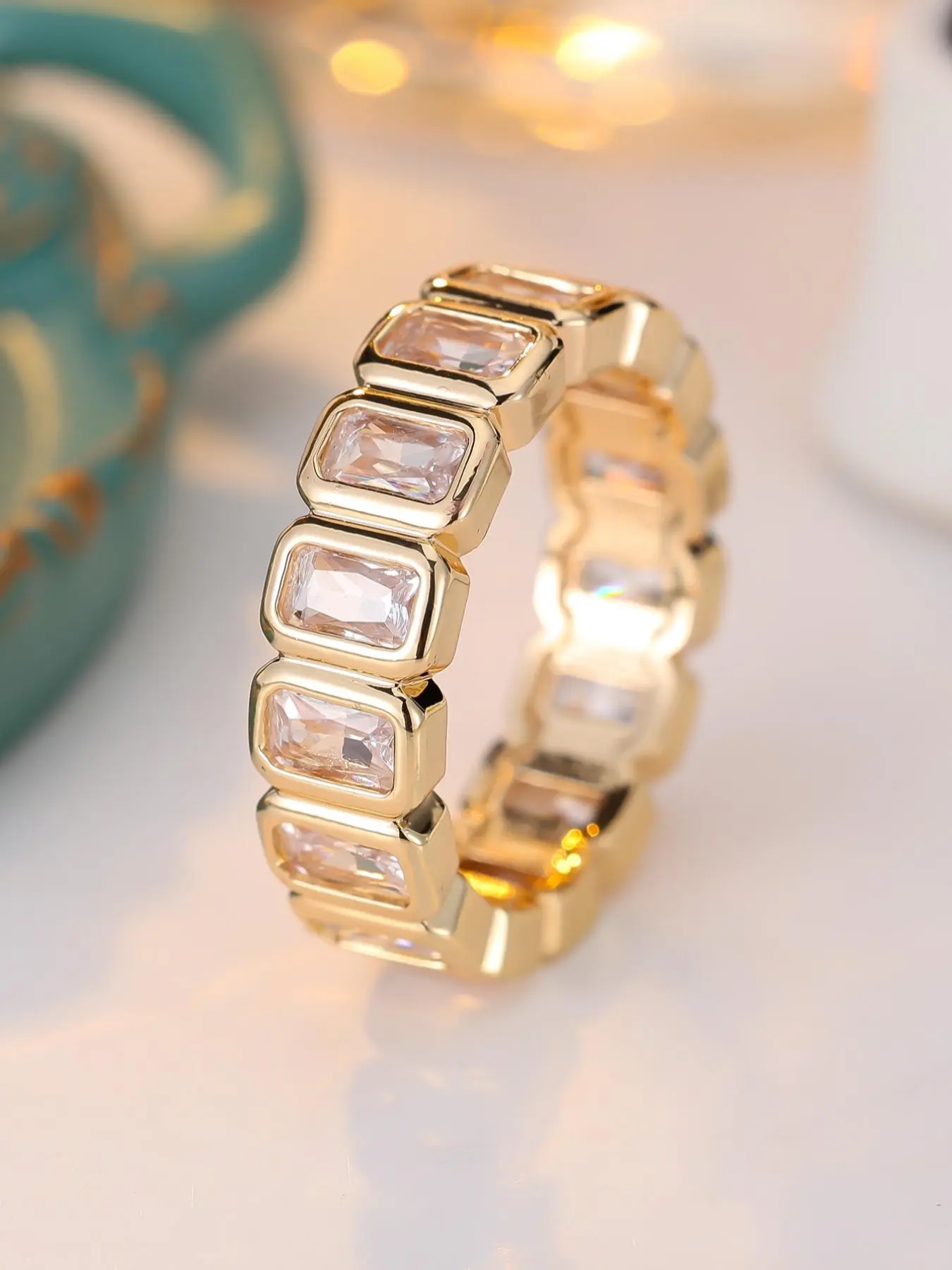 Gold Color Infinity Band Geometric Rectangle Artificial Zircon Ring for Men and Women, Stackable Engagement Ring Fashion Accessory for Birthdays and Anniversaries, Stackable Finger Rings
