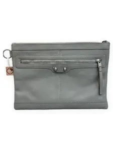 Pre-owned Balenciaga Lambskin leather Clutches & Wristlets Classic Pouch Grey Very Good S014260420023