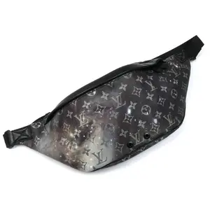 Pre-owned Louis Vuitton Canvas Tote Bags Monogram Discovery Bum Bag