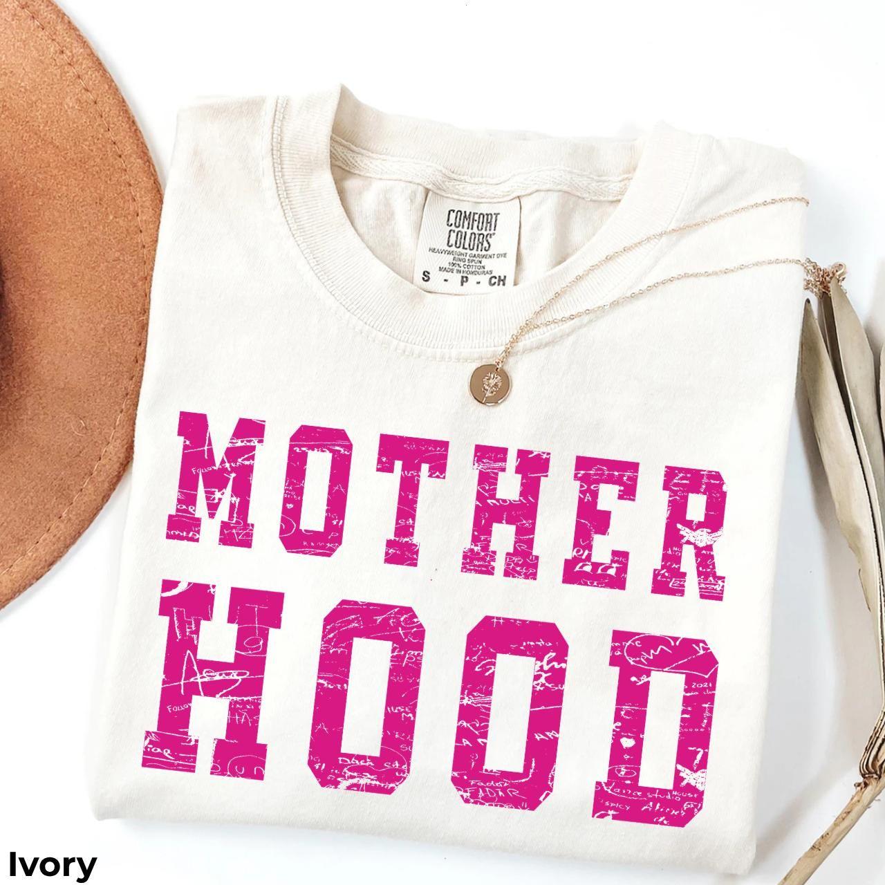 Motherhood Comfort Colors T-Shirt – Distressed Graphic Tee, Funny & Cozy Mom Life Top, Perfect Mother’s Day Gift for Moms