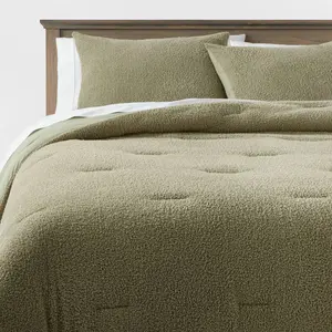 3pc Full/Queen Traditional Cozy Chenille Comforter & Sham Set Green - Threshold