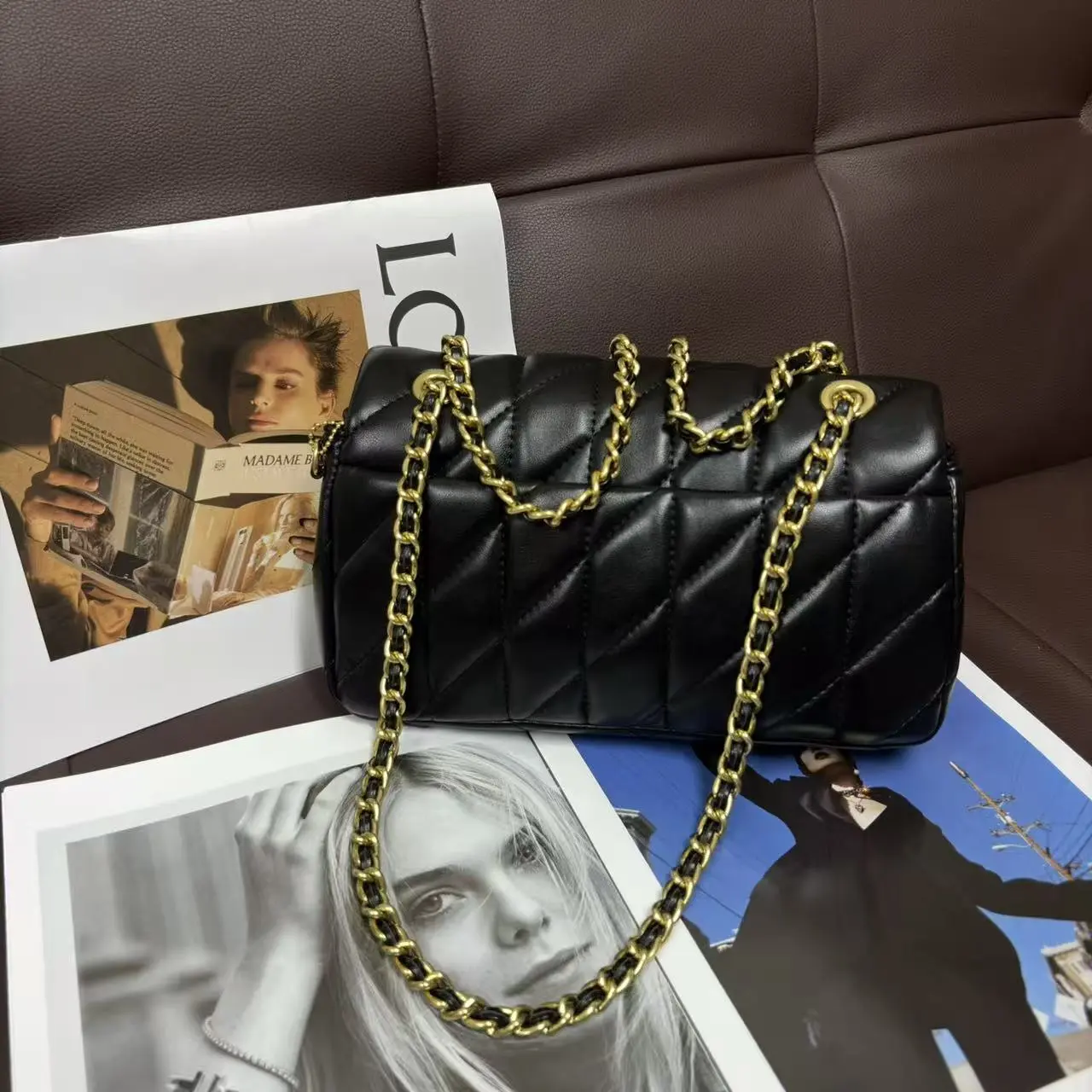 Women’s shearling crossbody bag, luxury Dionysus-style shoulder purse with chain strap, magnetic closure mini handbag, trendy underarm bag for women, fashionable everyday tote bag, elegant ladies’ shoulder bag