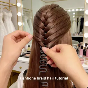 5-piece hair braiding tool, braid tool, suitable for adults and children, universal three-strand braid tool, twisted hairstyle styling hair accessory