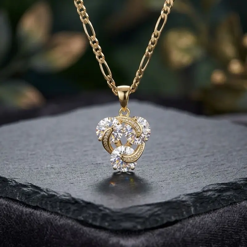 Beautiful Charm Necklace for You - Elegant Gold Chain with Sparkling Pendant - Perfect Gift for Her!