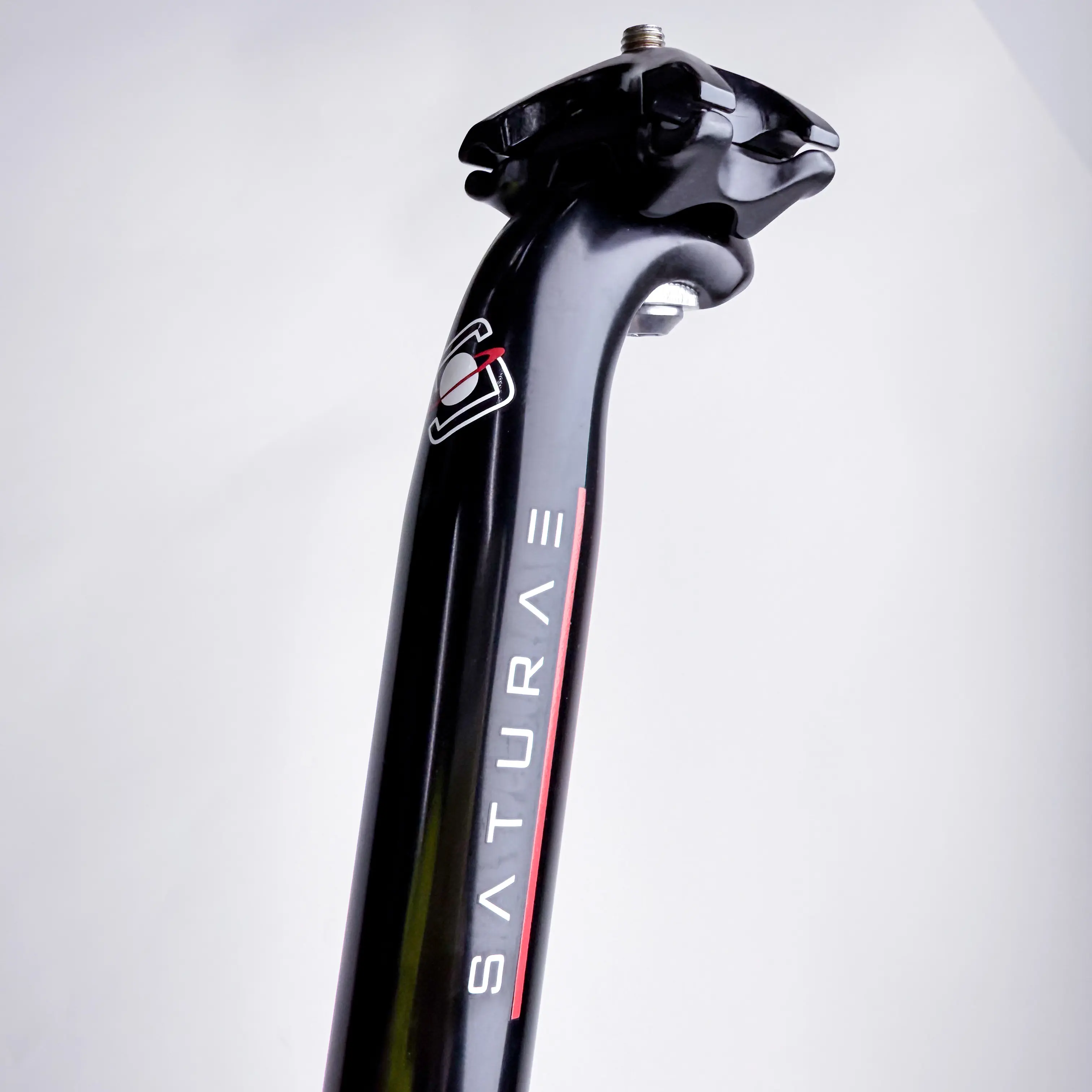 Saturae Lightweight Alloy Road Bike Seatpost - 300mm Premium Aluminum Bicycle Seat Post (27.2mm / 31.6mm)