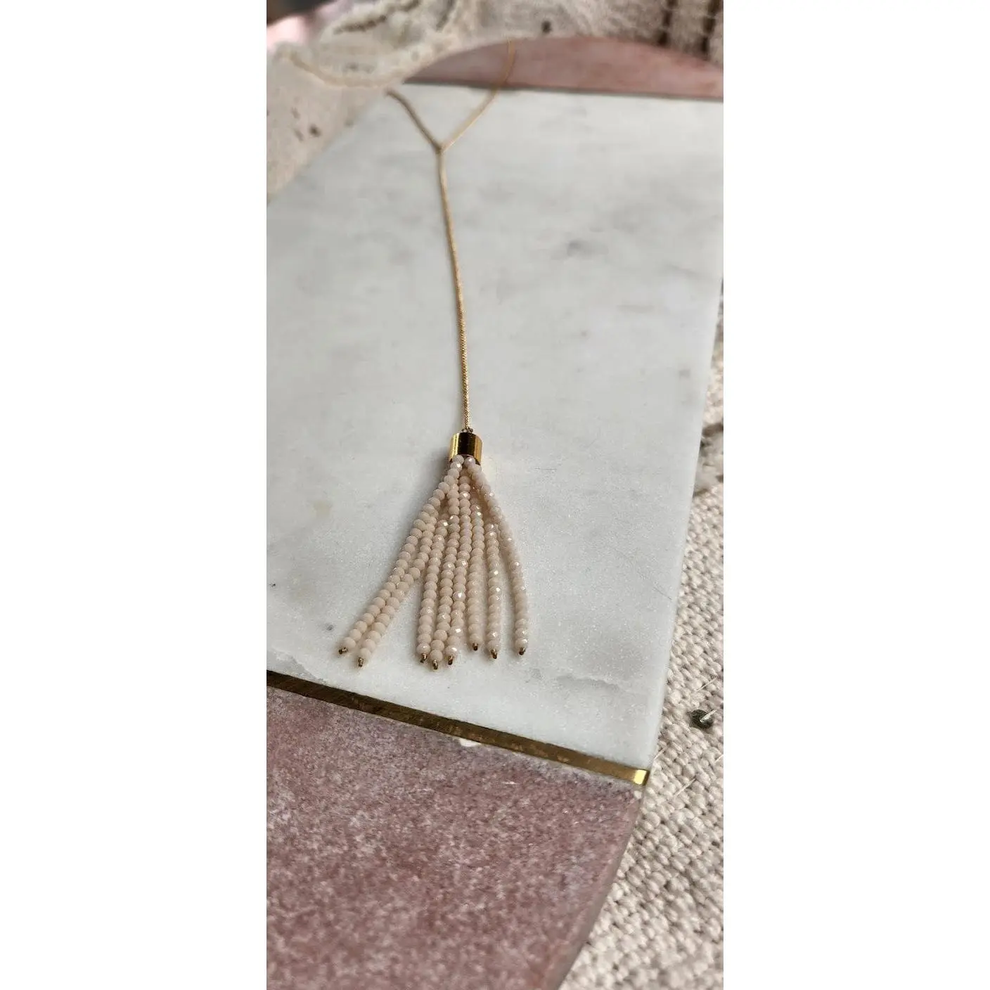 NORA NECKLACE IN CREAM