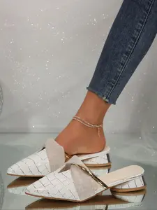 Women's Beige Crocodile Embossed Pointed Toe Mule Flats, PU Leather Upper with Metallic Gold Trim Decor Low Block Heel Design, Comfortable Non-Slip Elegant Dress Shoes for Party, Date and Daily Wear