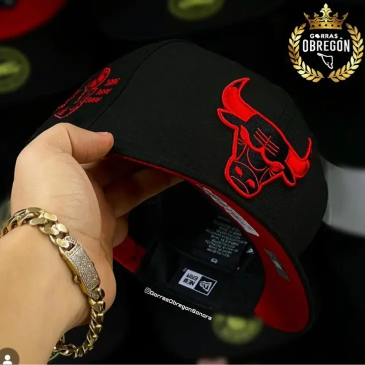 Chicago Bulls Heritage Basketball Cap – New Era Adjustable Snapback with Raised Team Logo Embroidery, Flat Brim Design, Premium Side Patch, Unisex Casual Streetwear Fashion, USA 2026 Everyday Urban Style
