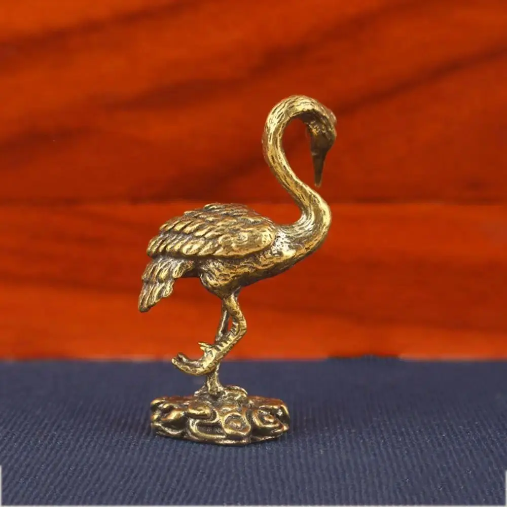 1Pc Vintage Brass Crane Collectible Miniature Bird Figurine - Compact Metal Animal Decorative Figurine, Mini Desktop Ornament, Living Room Home Decor Craft Accessory, Ideal Gift, Collectible Figurines, Miniature Figurines