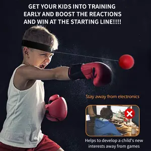 3 pieces of boxing back to the ball group. Train reaction speed and hand-eye coordination interesting games. Decompression movement