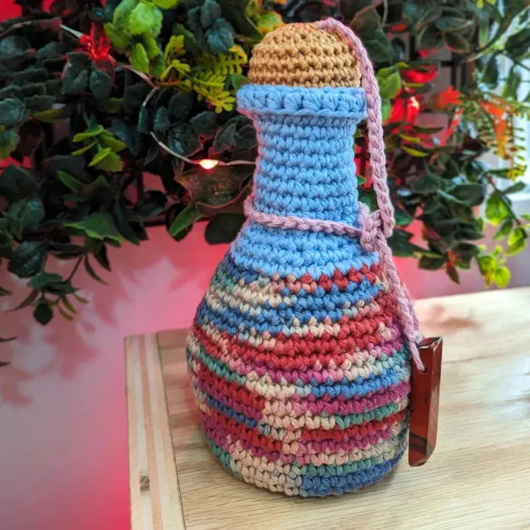 Potion Bottle Dice Holder: Custom Color