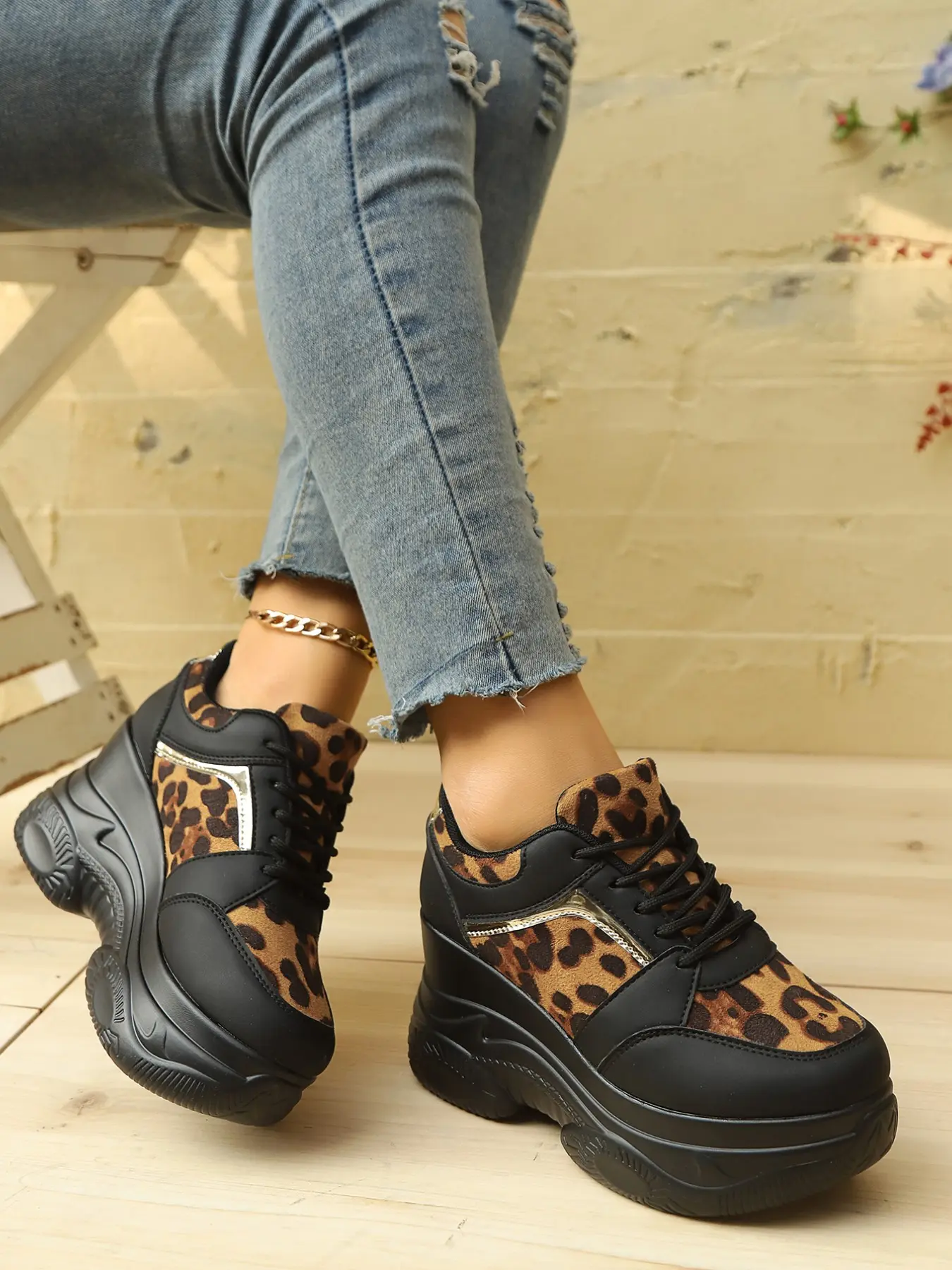 Women's Leopard Print Color Block Wedge Platform Hidden Heel Casual Sneakers, All-Match Daily & Commute Shoes, Four-Season Plus Size Footwear, Streetwear Footwear, Must-Have for Petite Ladies, Comfortable for Home, Formal Occasions, Travel & Leisure