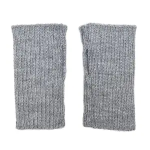 Minimalist Alpaca Gloves