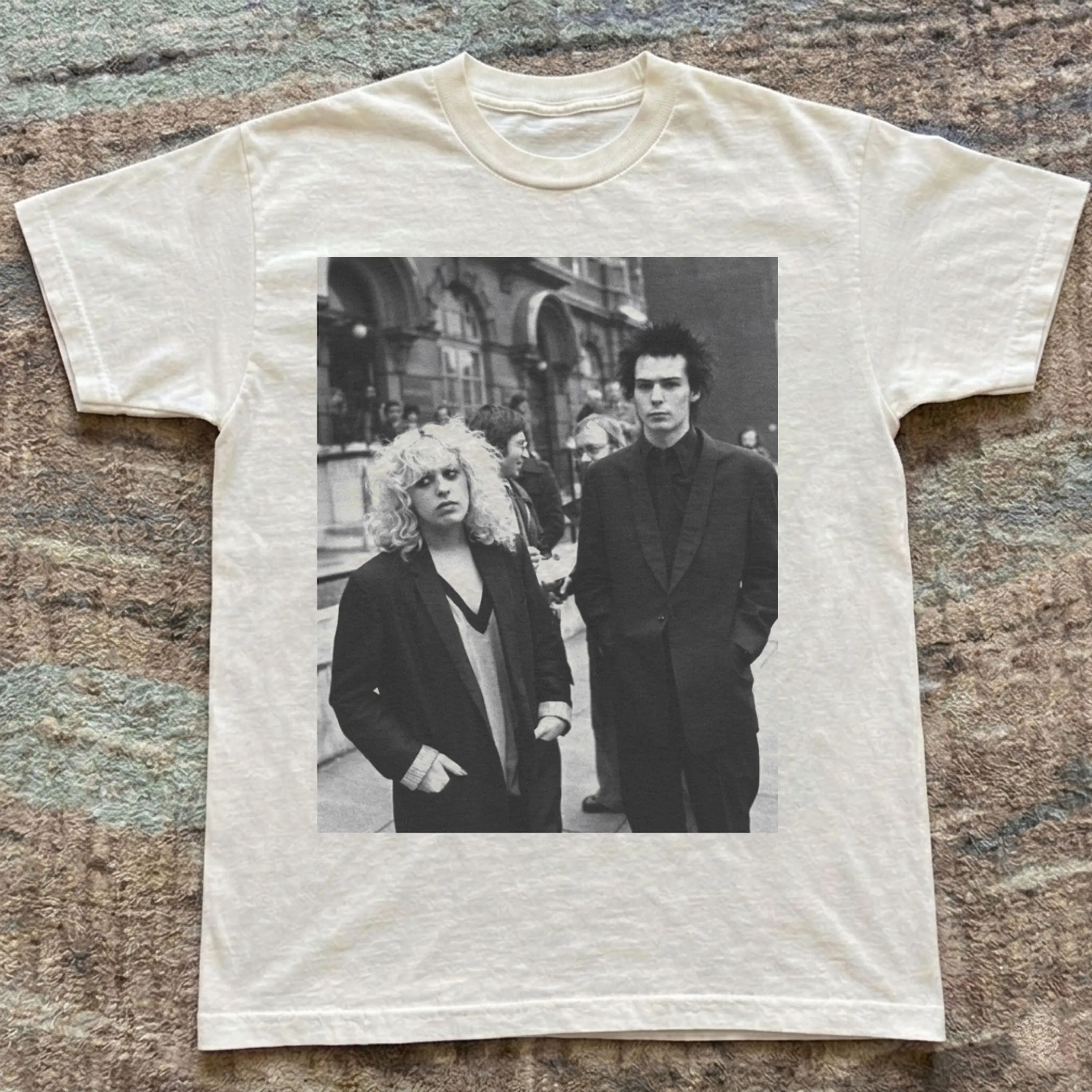 Effy’s ‘Vicous’ Tee - Skins UK - Graphic T-Shirt 100% Cotton, Unisex Shirt Menswear Womenswear Streetwear Cotton Comfort