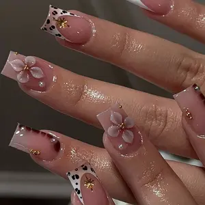 24pcs Leopard Print Square Nails, Sweet Cool Style Removable Nail Stickers, Party Dating Atmosphere, Reusable No Glue Gel