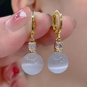 1 Pair Elegant Retro Round'S Eye Stone Pendant Earrings - KC Golden-Plated Minimalist Y2K Style Dangle Earrings with'S Eye Effect, Versatile for Wear, Parties & Vacations, Valentine'S Day Gift for Women, Year-Round Timeless Jewelry