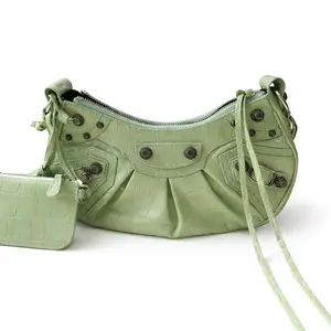 Pre-owned Balenciaga Calfskin Shoulder Bags BJ1109904065 Le Cagole XS Green Shoulder Bag
