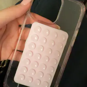 2/5PCS Silicone Suction Phone Case Mount 28 Strong Grip Holder Hands-Free Non-Slip Double-Sided Adhesive Dash Holder for iPhone Android Works on Glass Metal Plastic for Videos Selfies Beach Set Accessories Sticky Smartphone Cellphone Stand Protective Pink