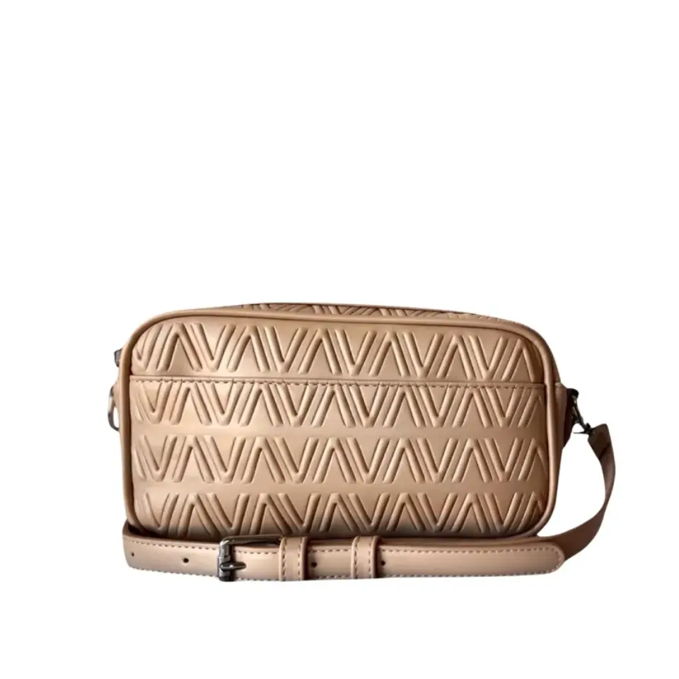 Cali Camera Crossbody