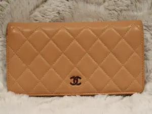 Pre-owned CHANEL Leather Small Leather Goods Caviar Quilted Wallet