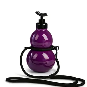 This is a kettle made of 316 stainless steel, featuring a unique gourd-shaped design typical of Eastern aesthetics. It is a vacuum-insulated thermos cup with a large capacity, ideal for use in outdoor activities.