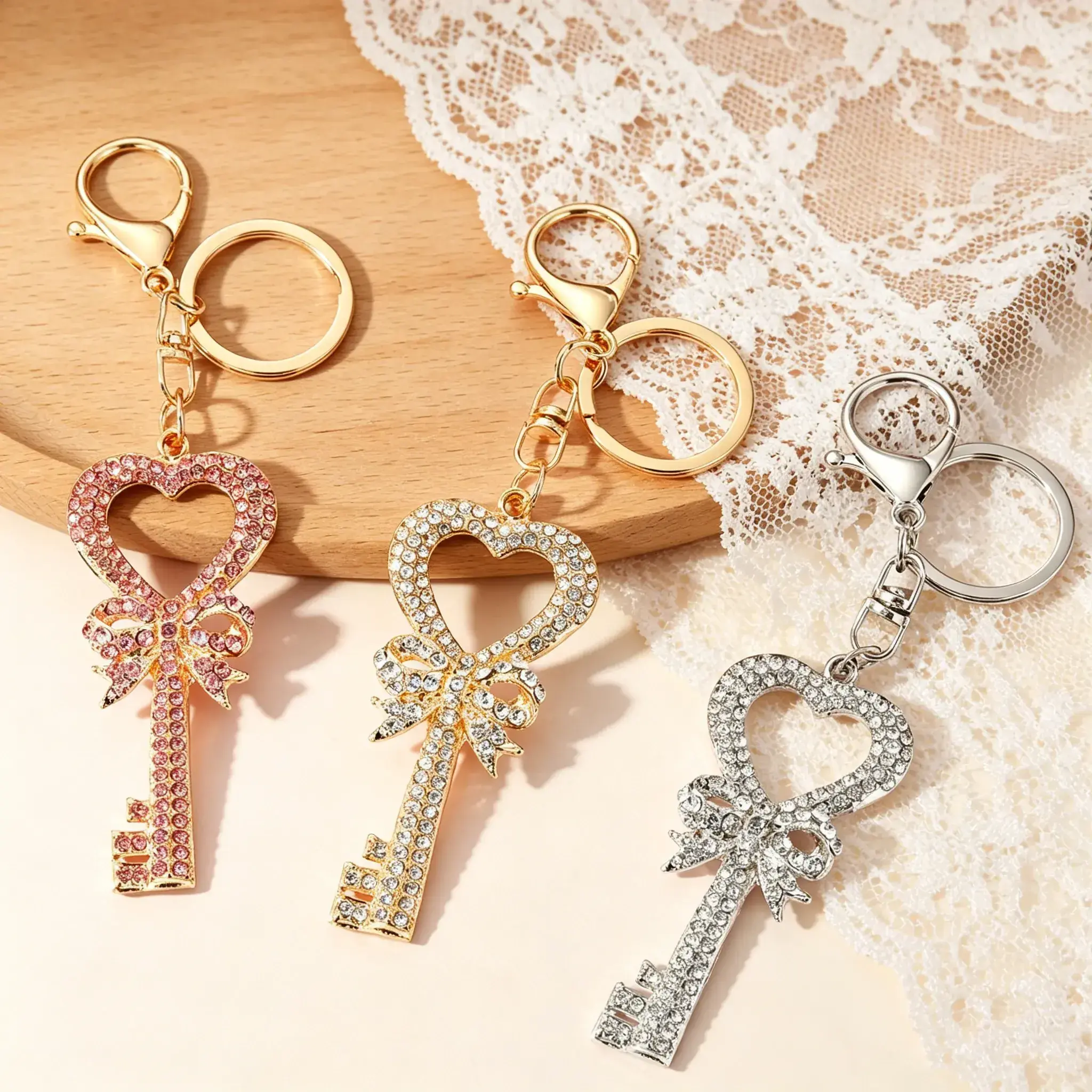 Stylish Rhinestone Bow Key Pendant - Premium Metal Gift Keychain, Stylish Keyring, Phone Charm Accessories, Ideal Mini Present for Ladies, Keychain For Car Keys