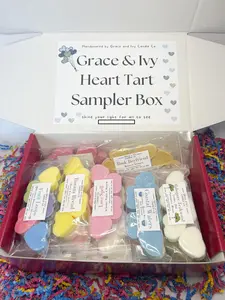 Grace & Ivy 30ct Heart Tart Sampler Box