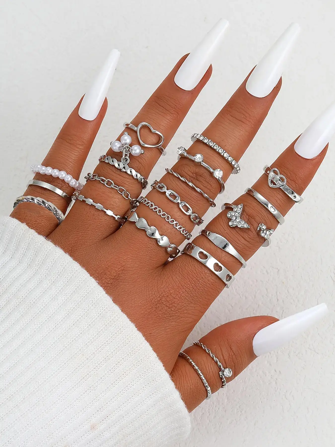 20pcs/Set Rhinestone Butterfly & Heart Decorated Ring Set, Faux Pearl Decor Jewelry For Girl, Simple Casual Ladies Birthday Jewellery Gift