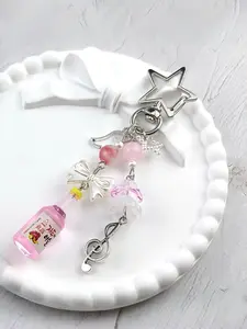 Fresh Sweet Cool Style Replica Wine Bottle Bead Keychain, Dual Color, Star Butterfly Feather Note Beads, Car Keychain, Bag Accessory, Gift