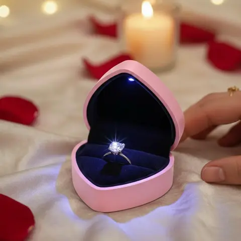 Heart-Shaped Luxury Jewelry Box, Perfect for Proposal, Valentine's Day, Diamond, Wedding, Anniversary Gift, Elegant Ring Box, Diamond Gifts, Presentation