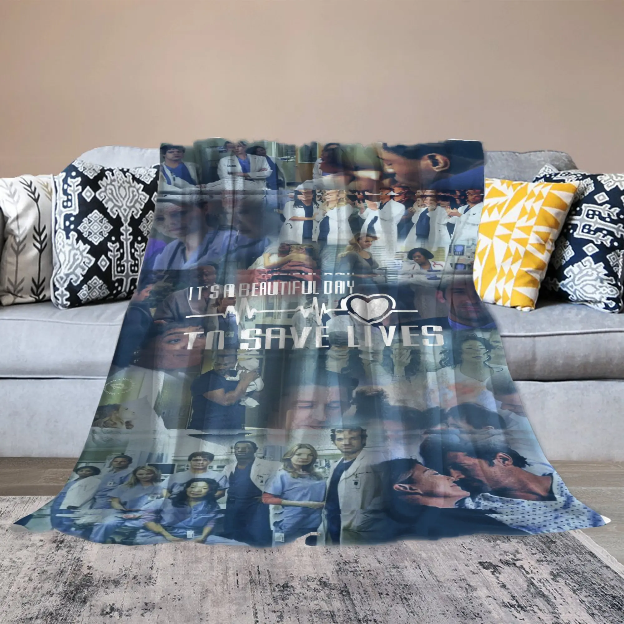 Grey's Anatomy Ultra Soft Flannel Fleece Blanket | Cozy Lightweight Throw Blanket for Couch, Sofa, Bed & Travel