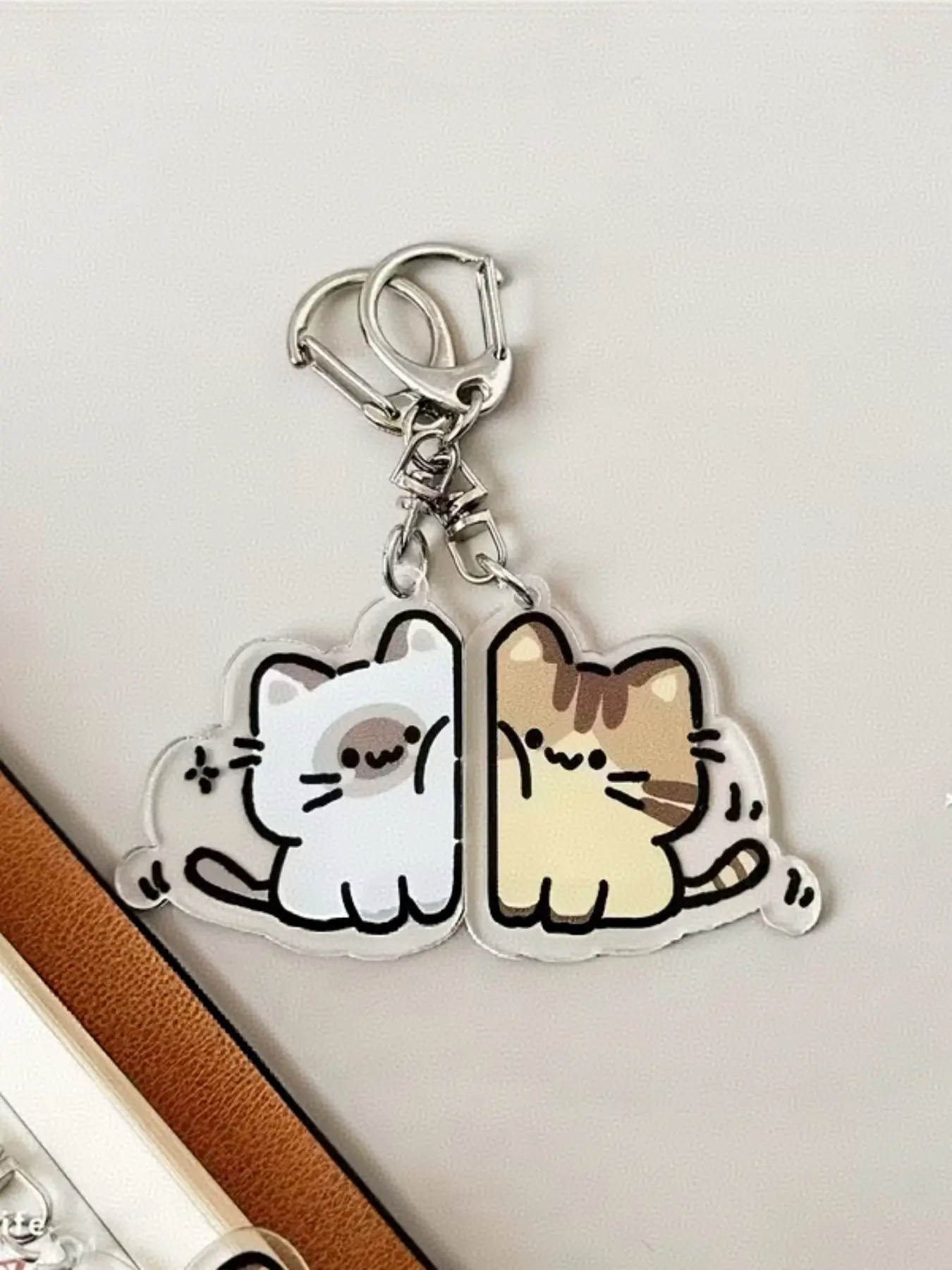 Cute Cat Keychain Bag Accessory Gift, Best Friend Present, 2 Pcs Adorable Kitty Charm, Perfect for Purse Decoration, Keychain Set