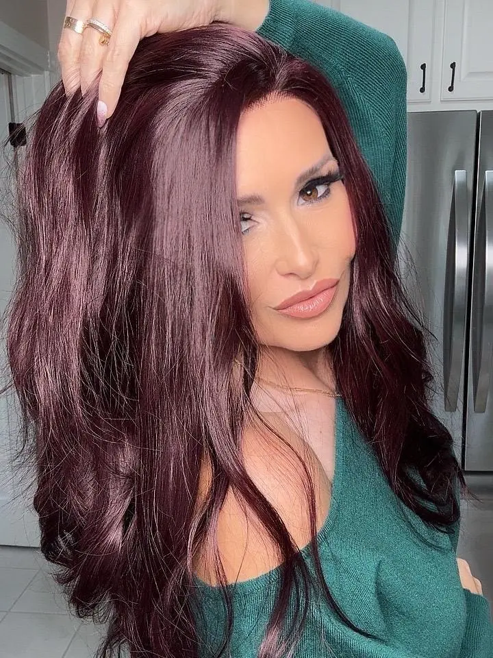 Lovestory Hair Juliet 99JDK Synthetic Lace Front Wig Burgundy Color Short Bob Style Lace Front Wigs for Women Wavy Hair 13x4 Synthetic Replacement Hair Wigs