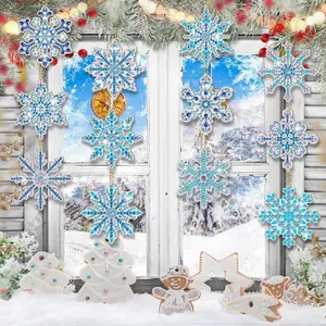 12pcs/set DIY Snowflake Diamond Art Christmas Decoration Kit - Acrylic Double Sided Crystal Rhinestone Keychains Diamond Art Christmas Ornaments for Christmas Tree, Home Office Restaurant Xmas Party Decoration, Great Christmas Gift for Friends and Family