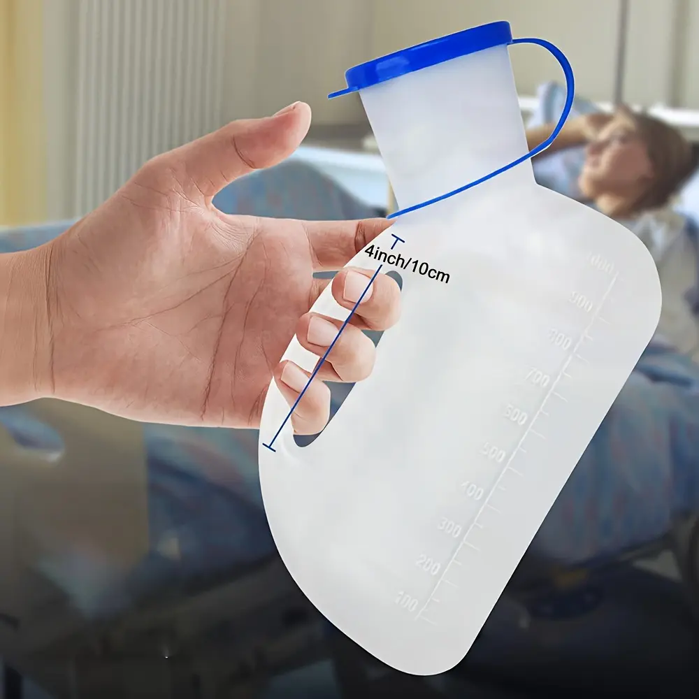 1/2pcs Portable Urinal with Leakproof Design, Unisex Lightweight Pee Bottle with Lid and Funnel, Food Grade Material, Large Capacity for Elderly, Patients, Camping, and Travel