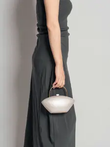 Elegant Shell Clutch Bag for Women, Acrylic Long Chain Evening Purse, Party Handbag, Designer Wallet, Gold Ivory Color