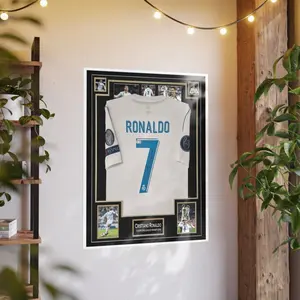 [Sale Up To 50%] 2017 Display Cristiano Ronaldo Of Madrid Signed Shirt Beckett Certificate Decor Home, Cristiano Ronaldo Poster