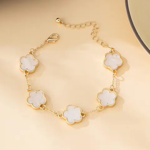 Summer Outfits 2025 Flower Decorated Link Bracelet, Flower Design Bracelet, Vintage Boho Hand Jewelry for Party, Daily Decor for Girl, Trendy Fashionable Accessories, Floral Charm Bracelets, Trendy All-match & Exquisite Jewelry for Valentine's Day Gift