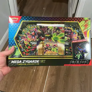 Pokémon TCG Mega Zygarde EX Premium Collection Box