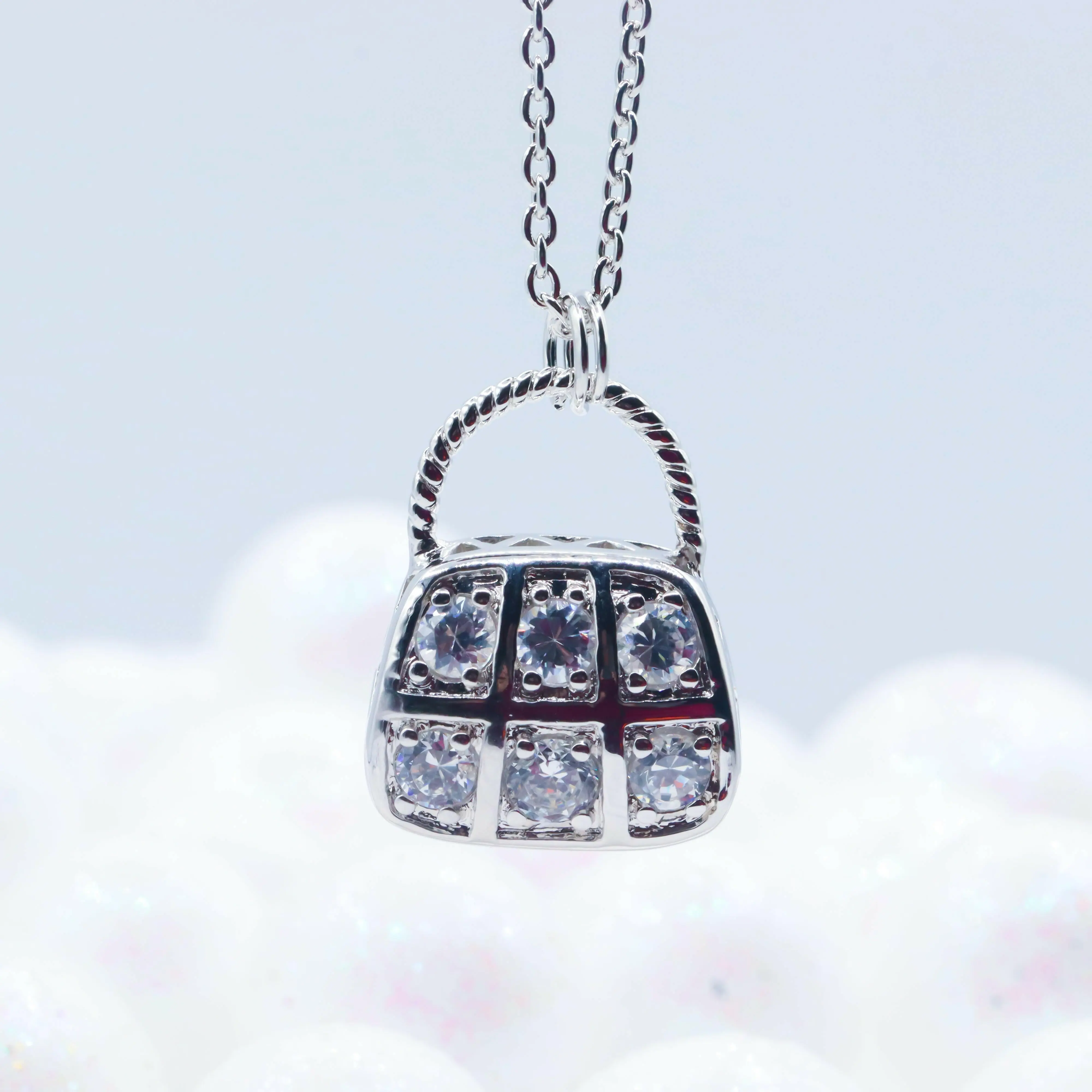 Purse Pendant Necklace - Simple Design, Lightweight and Versatile Accessory for Everyday Use