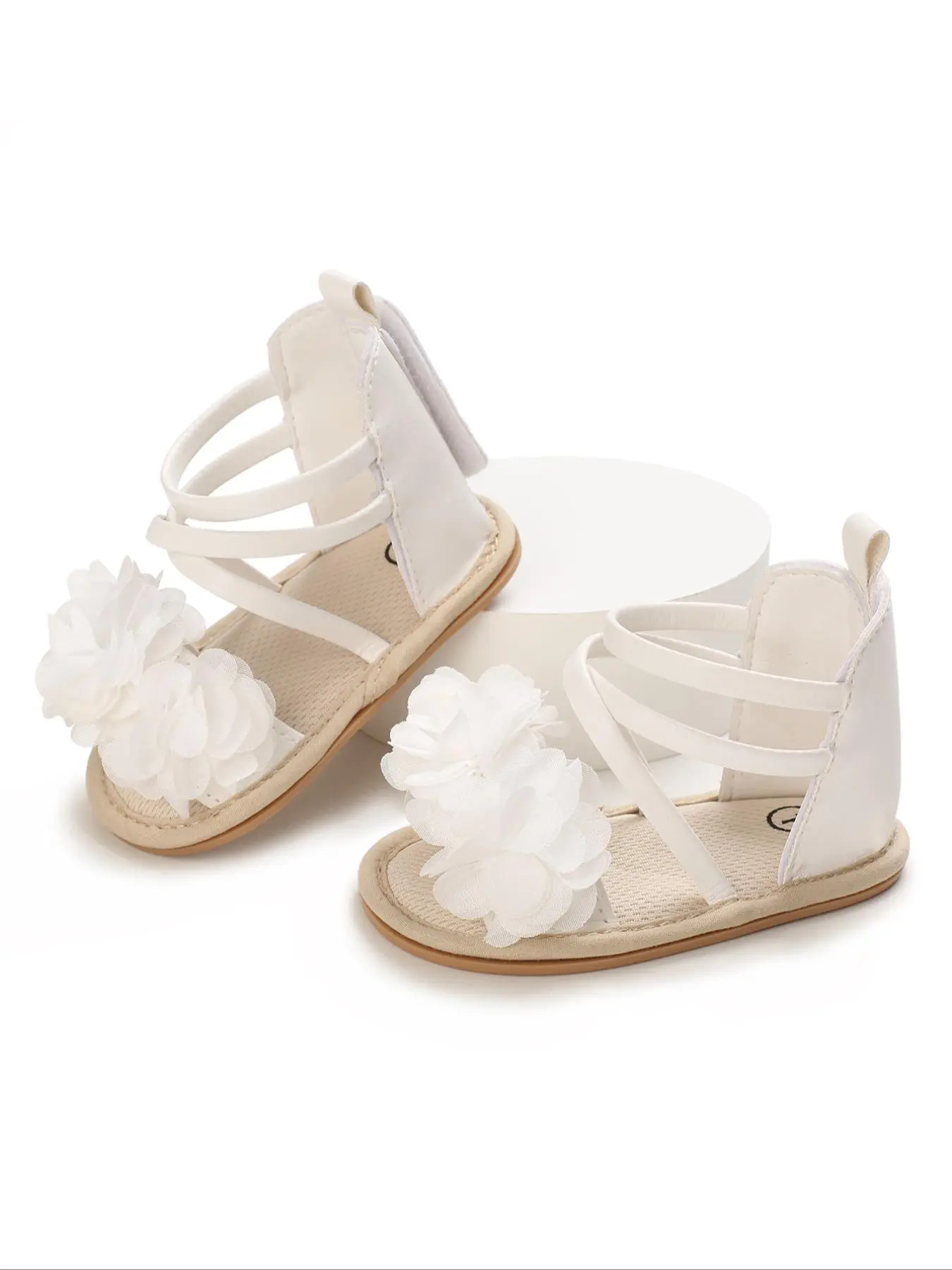 Cute Flower Decorated, Soft Lightweight Comfortable Floral Design Sandals Shoes, Childrens Sandals for Toddler Girls, Summer Shoes for Outdoor Adventure and Casual Wear