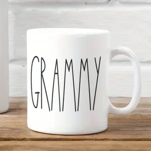 1pc Grammy Coffee Mug, Grammy Gifts, Christmas Grandmother, Cup for Pregnancy Reveal, Mother's Day Present, Rae Dunn Inspired Mug