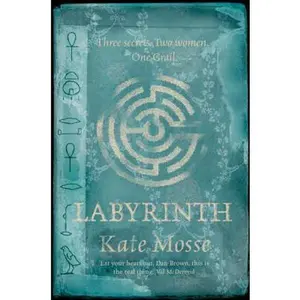USED Book - Labyrinth by Kate Mosse (Paperback) - english
