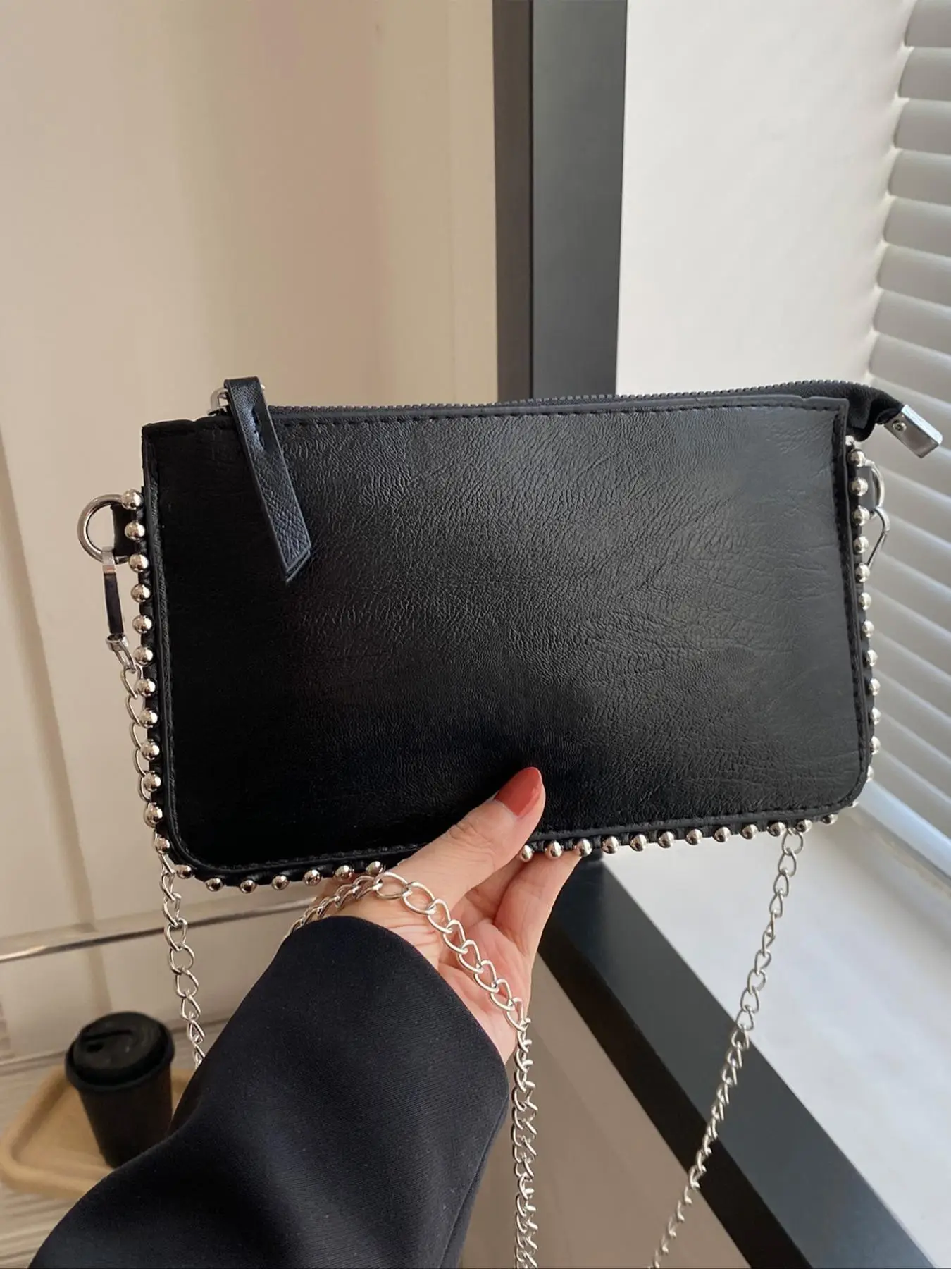 Women's Studded Decorated Crossbody Bag, Fashionable Solid Color Shoulder Bag for Daily Used, Casual Trendy Versatile High-quality Daily Commuting Bag